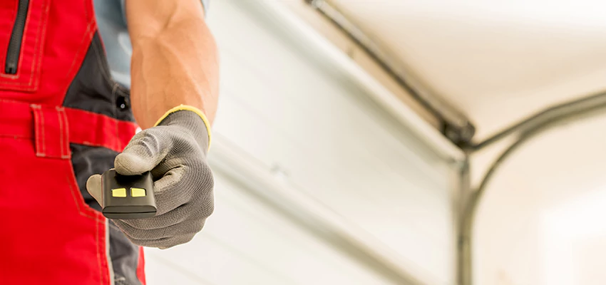 Residential Garage Door Security in Alameda, California