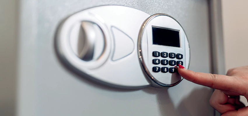 Jewelry Safe Cracking in Alameda, California