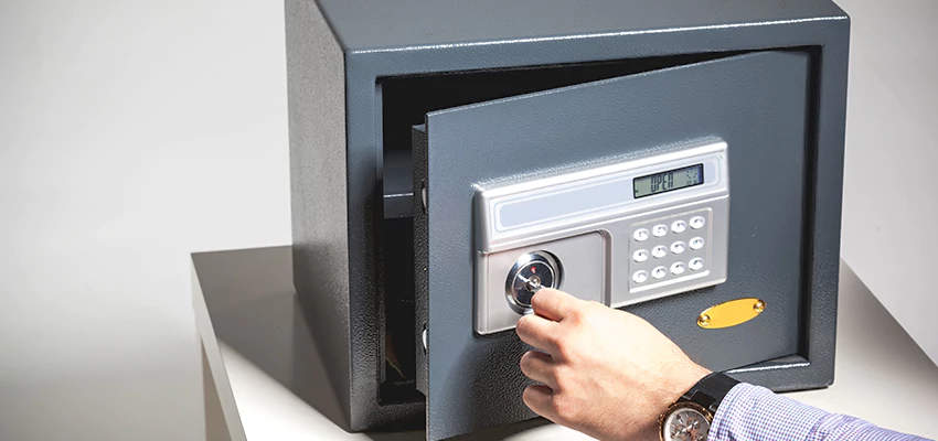 Jewelry Safe Unlocking Service in Alameda, California