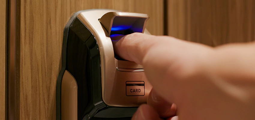 Locksmith Company For Window Lock Installation in Alameda, California